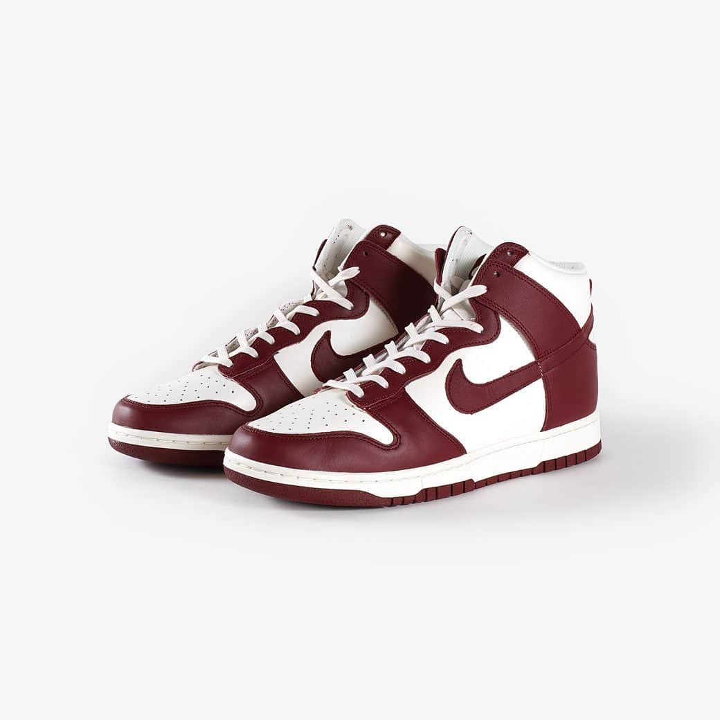 KICKS LAB. [ Tokyo/Japan ]のインスタグラム：「NIKE l "WMNS DUNK HIGH" Sail/Team Red/Pale Ivory l Available in Store and Online Store. #KICKSLAB #キックスラボ」