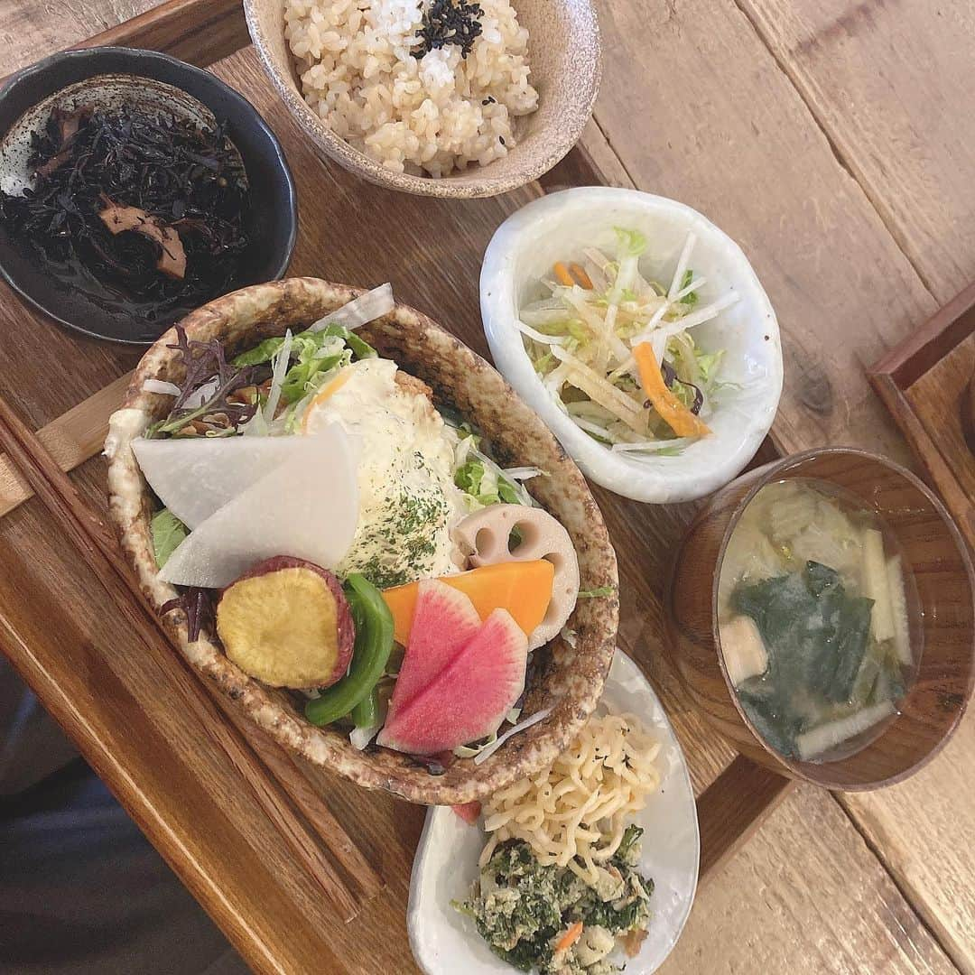 ぴよさんのインスタグラム写真 - (ぴよInstagram)「#publickitchen に行きました🍽 . #健康的な食事 で美味だった🥰 #タルタルソース たっぷりの #唐揚げ のメニューにしたけど #タルタル がまたおいしかった🥺 . また行きたいなあ！！！！！ . #パブリックキッチンカフェ  #パブリックキッチン」2月25日 20時43分 - _piyogram_