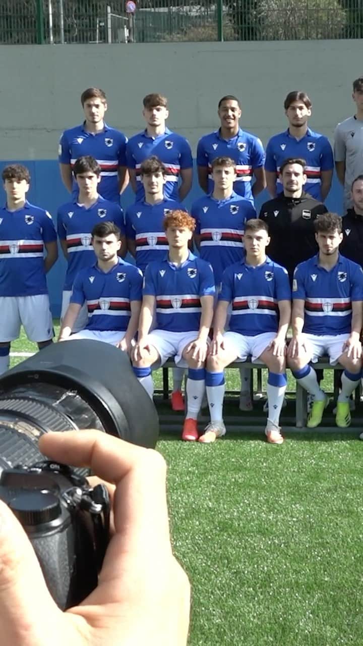 UCサンプドリアのインスタグラム：「📸📸📸   Behind the scenes with #Primavera team. 😬」