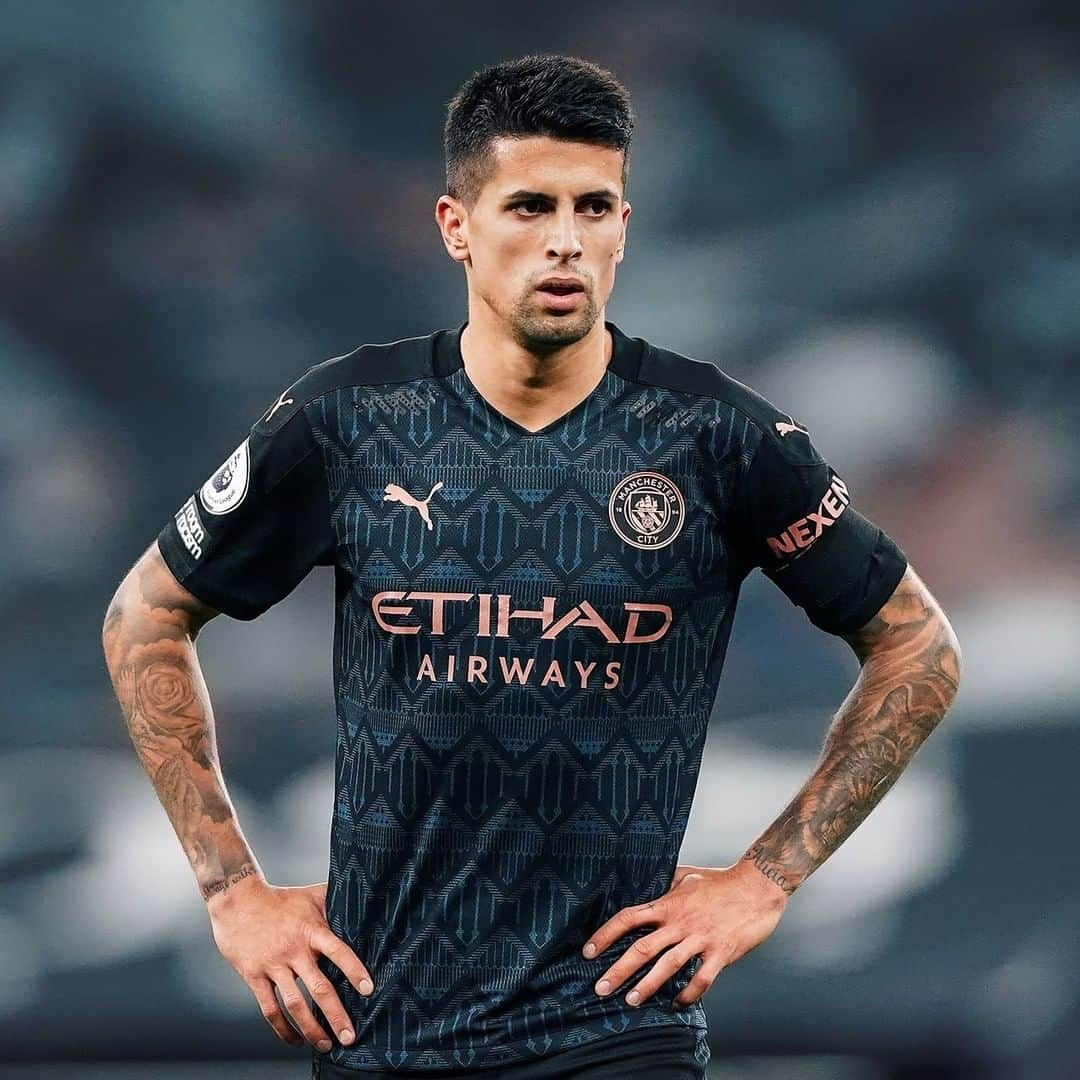 マンチェスター・シティFCさんのインスタグラム写真 - (マンチェスター・シティFCInstagram)「@jpcancelo appreciation post! 🤩 #mancity」2月25日 21時00分 - mancity