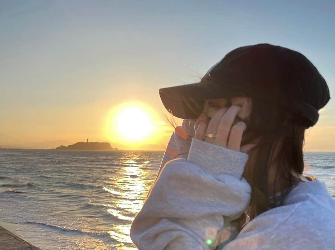 谷川奈々穂さんのインスタグラム写真 - (谷川奈々穂Instagram)「2021年初、海🌊 Pacific DRIVE-INも美味しかったです🤤」2月25日 21時00分 - aizawa_natsuki_