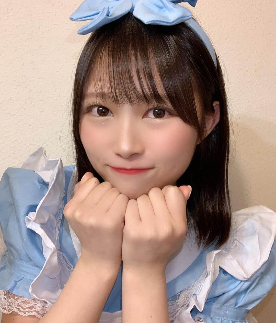 望月ひかりのインスタグラム：「🧁🐰🎀💕  #アイドル #地下アイドル #ショートヘア #ショート女子 #ボブ #idol #黒髪ボブ #乃木坂46 #日向坂46 #乃木坂46好きな人と繋がりたい #japanesegirl #fff #love #f4f #l4l #lfl #フォロー返し #メイド #cute #fasshion #girl #followｍe  #selfie #地雷女子 #量産型 #makeup #beauty #girl #followforfollowback  #いいね返し #自撮り女子」