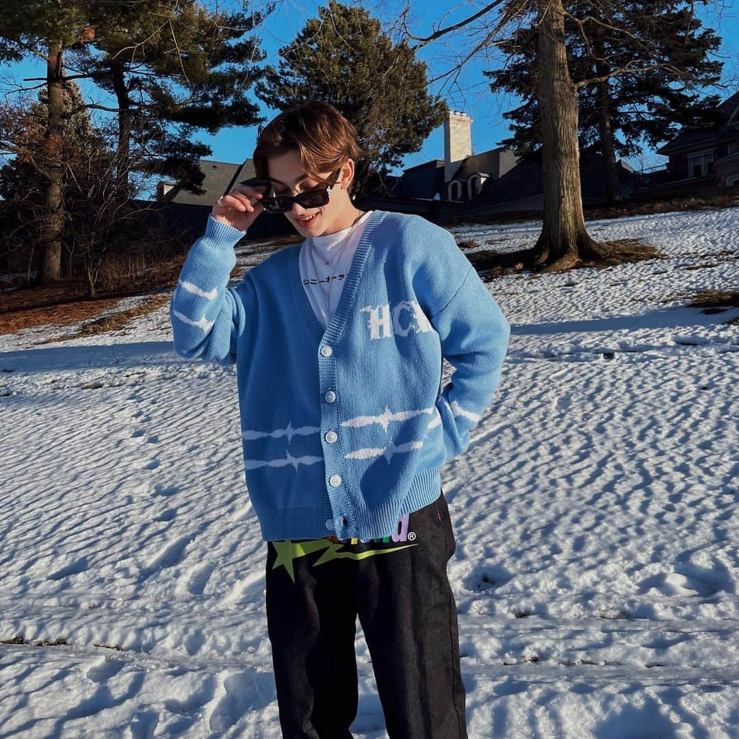 ジョニー・オーランドのインスタグラム：「winter blues」