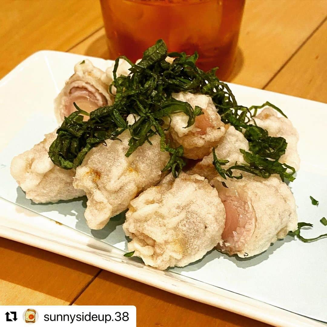 mori_no_tsukueさんのインスタグラム写真 - (mori_no_tsukueInstagram)「#Repost @sunnysideup.38 with @make_repost ・・・ 映画の帰りにちょい飲み🥃 ここに来たら、新生姜の豚巻き揚げは外せない‼️ ・ ・ ・ #新生姜の豚肉巻揚げ  #烏龍ハイ  #森の机 #ちょい飲み #deepfriedporkginger #oolonghai  #morinotsukue  #choinomi #instafood」2月26日 7時32分 - mori_no_tsukue