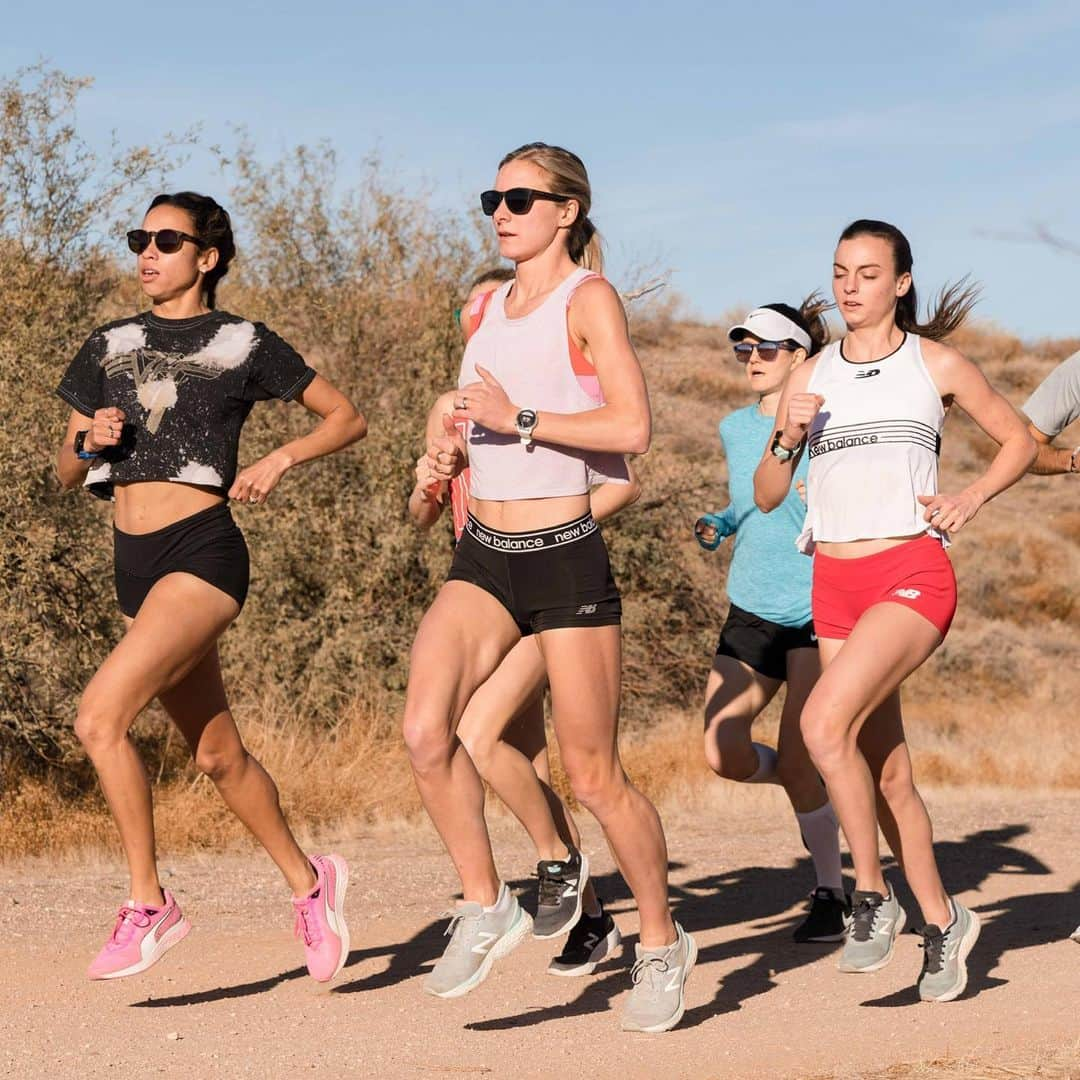 エマ・コバーンさんのインスタグラム写真 - (エマ・コバーンInstagram)「Scottsdale training camp photo dump 🤩 I just finished 2 months of training in Arizona with my team and I loved every minute...even all the very hard parts of workouts (many pictured here 🥴). Thanks to @nuunhydration for keeping me hydrated in the desert 🌵soooo many tubes of Nuun Sport in my life. #photodump #nuunlife #stayhydrated」2月26日 7時41分 - emmacoburn