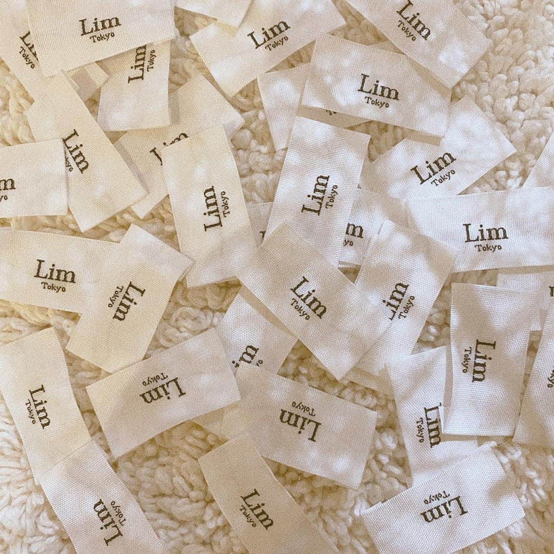 馬詰まほのインスタグラム：「🏷 Lim Tokyo Thank you so much🌙🌷 #limtokyo #lim #lim2021ss #リムトーキョー」