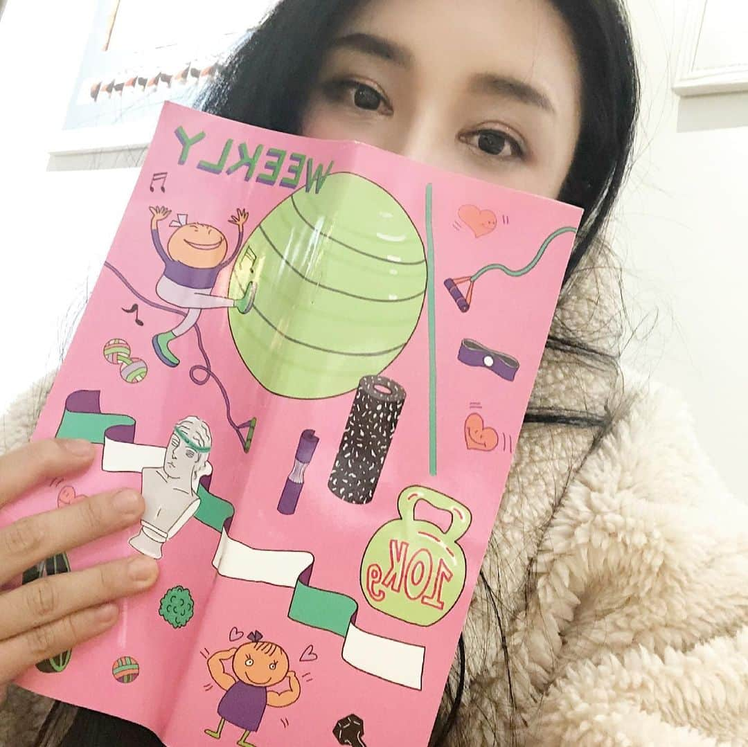 Areum Jungさんのインスタグラム写真 - (Areum JungInstagram)「아름이가 직접 그린 위클리다이어리/ 히어로노트/ 스티커팩 2차생산분도 사랑해주셔서 감쟈합니다💃🏻💃🏻💃🏻 운동 다이어트 일상 스케줄 등등 꼼꼼히 기록해보아요!!요청에 의해 프로필링크에 있는 구매사이트에 각각 별도로 구입하실 수 있도록 올려두었구요!! 오프라인 수업 진행하고있는 클럽케이서울 @club_k_seoul 에도 입점되었습니다 💋💋💋 신상도 곧 출시되요 우리 함께 다꾸다꾸 ❤️❤️❤️❤️. . My sticker pack/ hero note/ weekly diary on @club_k_seoul !! Link on bio💖💖💖💖. . . #정아름 #다꾸스타그램 #다꾸 #운동 #운동다이어리 #다이어트노트 # 다이어트스티커 #클럽케이서울 #다이어트 #운동 #workout #diet #diary」2月25日 23時48分 - areumjung