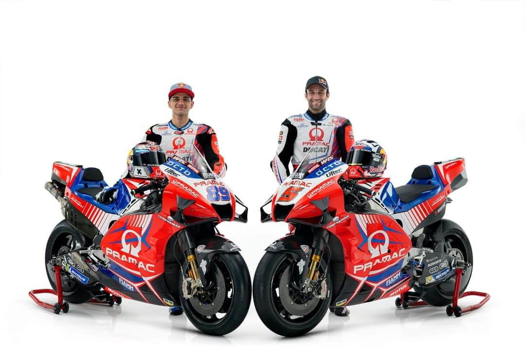 MotoGPさんのインスタグラム写真 - (MotoGPInstagram)「Your first look at the all new @pramacracing line-up! ✨ @johannzarco and @88jorgemartin carry the team's hopes in 2021! 💪 #JZ5 #JM89 #MotoGP #Motorsport #Motorcycle #Racing」2月26日 1時00分 - motogp