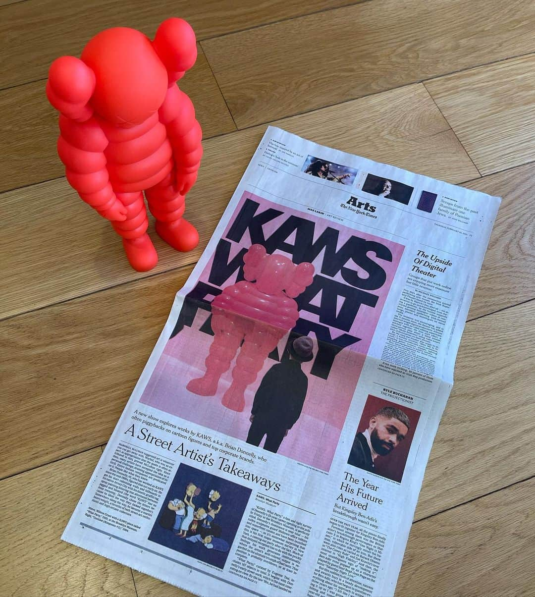 KAWSONEさんのインスタグラム写真 - (KAWSONEInstagram)「#Thursday #KAWS #WHATPARTY opens tomorrow at the @brooklynmuseum  @nytimes」2月26日 1時29分 - kaws