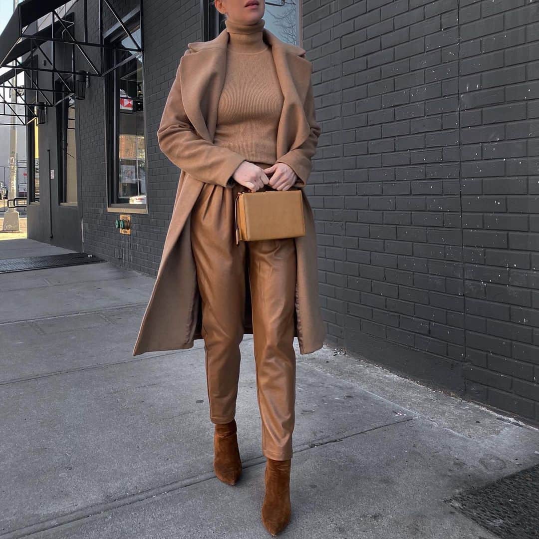 Helena Glazer Hodneのインスタグラム：「Caramel Sundae🍦」