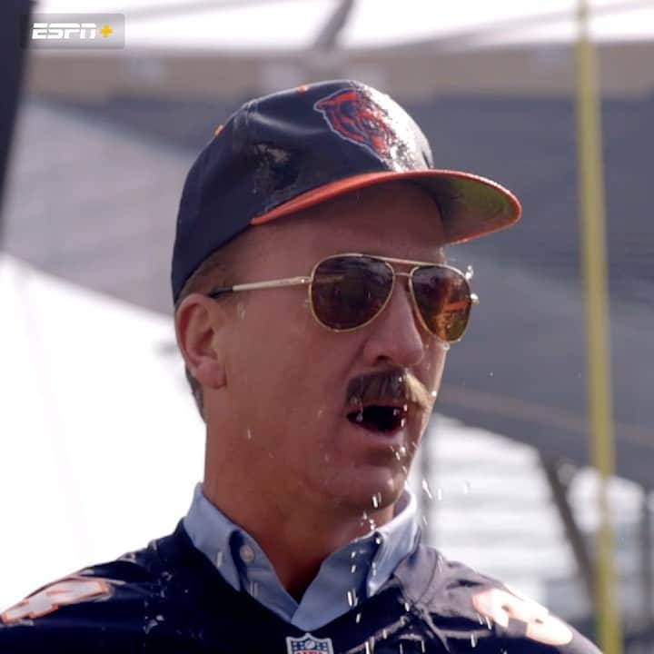 espnのインスタグラム：「Hilarious clips from Peyton's Places 😂  (link in bio to stream more)」