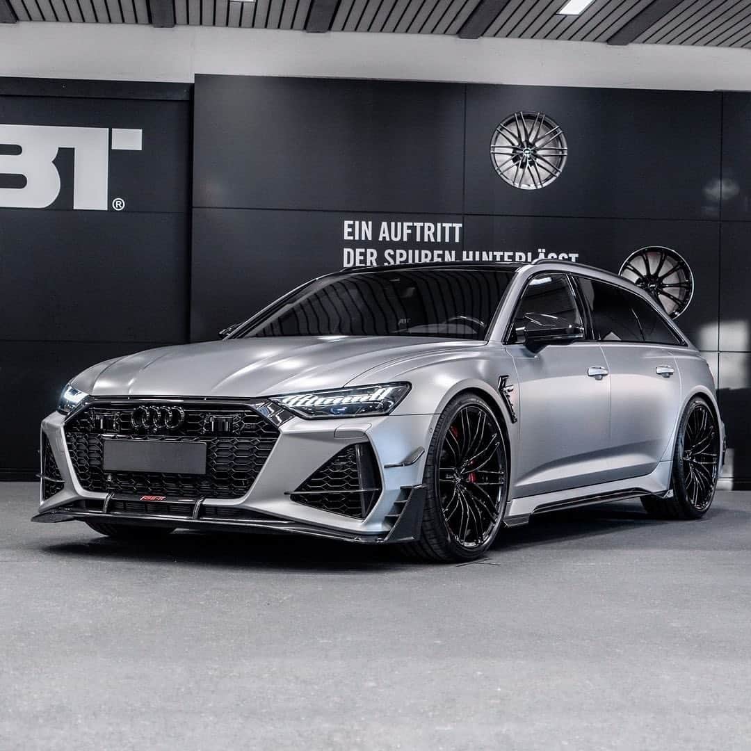 CarsWithoutLimitsさんのインスタグラム写真 - (CarsWithoutLimitsInstagram)「The ABT RS6-R by @abt_sportsline 🛸 #CarsWithoutLimits #RS6Avant #RS6R」2月26日 1時44分 - carswithoutlimits