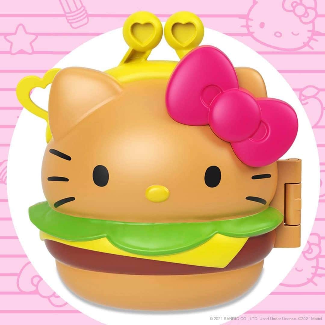 Mattelさんのインスタグラム写真 - (MattelInstagram)「Something supercute and fun-sized for every appetite! 🍔 Collect @HelloKitty and Friends Mini Notables Playsets now.」2月26日 2時00分 - mattel