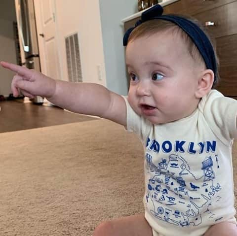 マップトートのインスタグラム：「Hey look, over there! Thanks for the cute shot @asell9316」