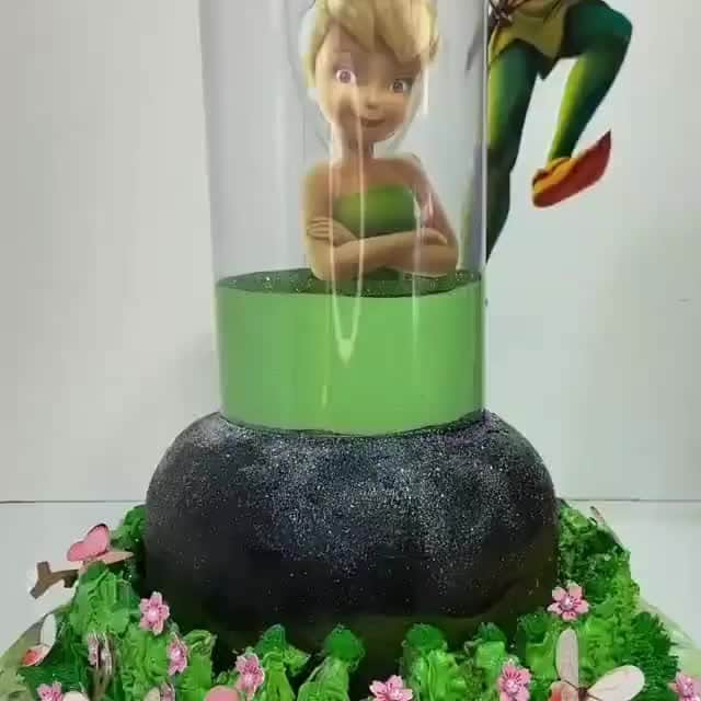 2.8 Milllon CAKESTERS!のインスタグラム：「💚🤤⁠ 🎥: @nayanecapistrano」