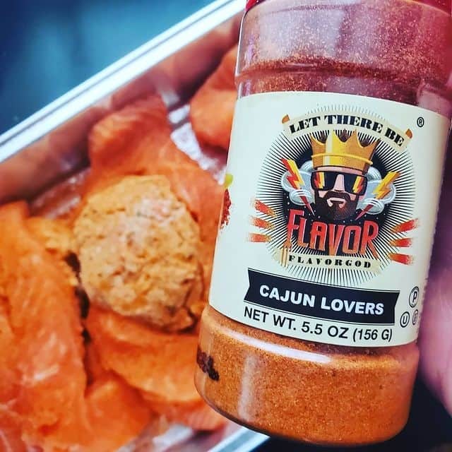 Flavorgod Seasoningsさんのインスタグラム写真 - (Flavorgod SeasoningsInstagram)「Cajun Lovers Seasoning: The Cajun Seasoning is perfectly BALANCED as an all purpose seasoning with the influences of Southern Regional Cuisine. Perfect for your meal preps!!⁠ -⁠ 📷: @ironseashell⁠ -⁠ 30 Flavors to choose from!!⁠ Click the link in my bio @flavorgod⁠ ✅www.flavorgod.com⁠ -⁠ Flavor God Seasonings are:⁠ ✅ZERO CALORIES PER SERVING⁠ ✅MADE FRESH⁠ ✅MADE LOCALLY IN US⁠ ✅FREE GIFTS AT CHECKOUT⁠ ✅GLUTEN FREE⁠ ✅#PALEO & #KETO FRIENDLY⁠」2月26日 2時02分 - flavorgod