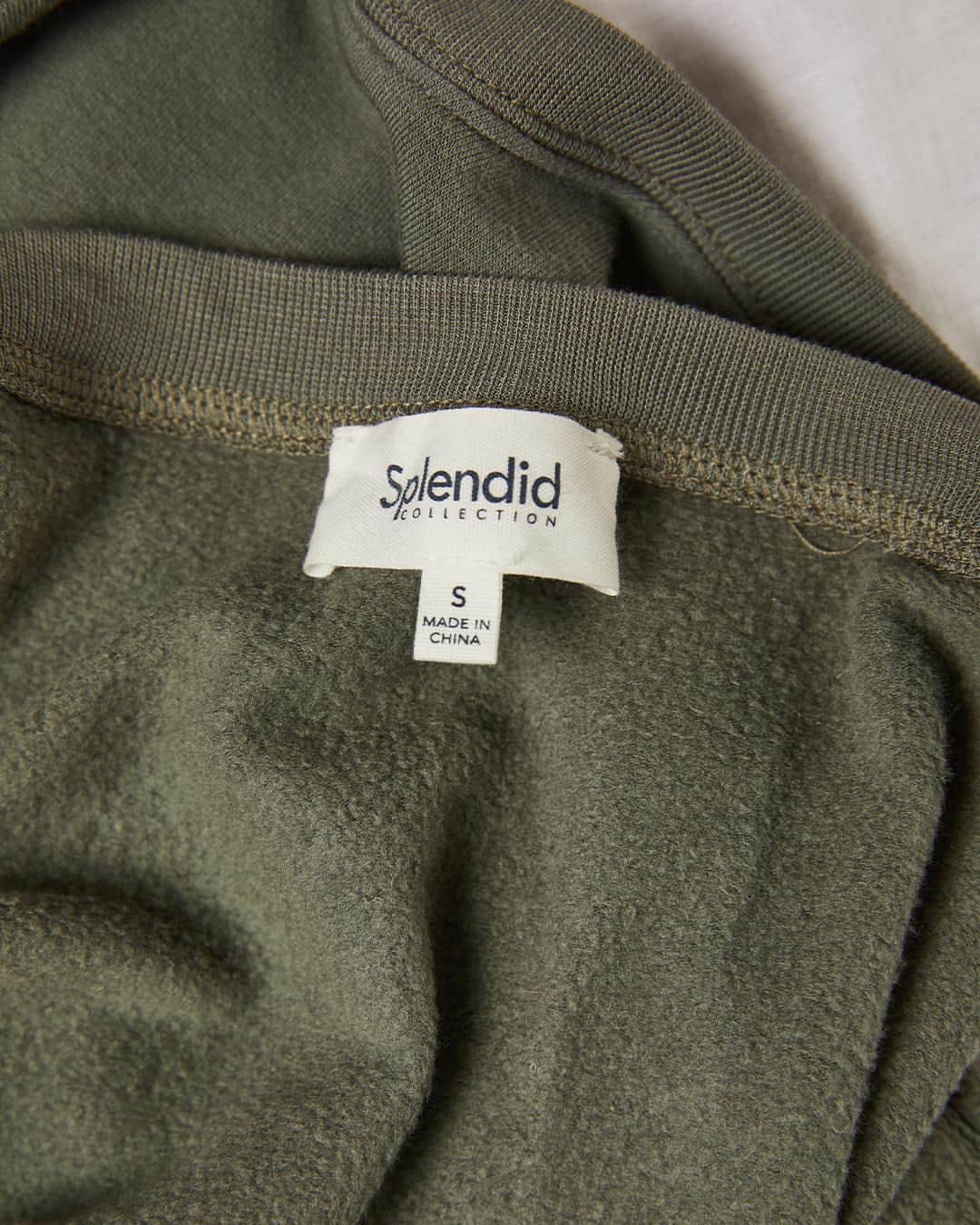 スプレンディドのインスタグラム：「Up close and personal with our Eco Supersoft ☁️」