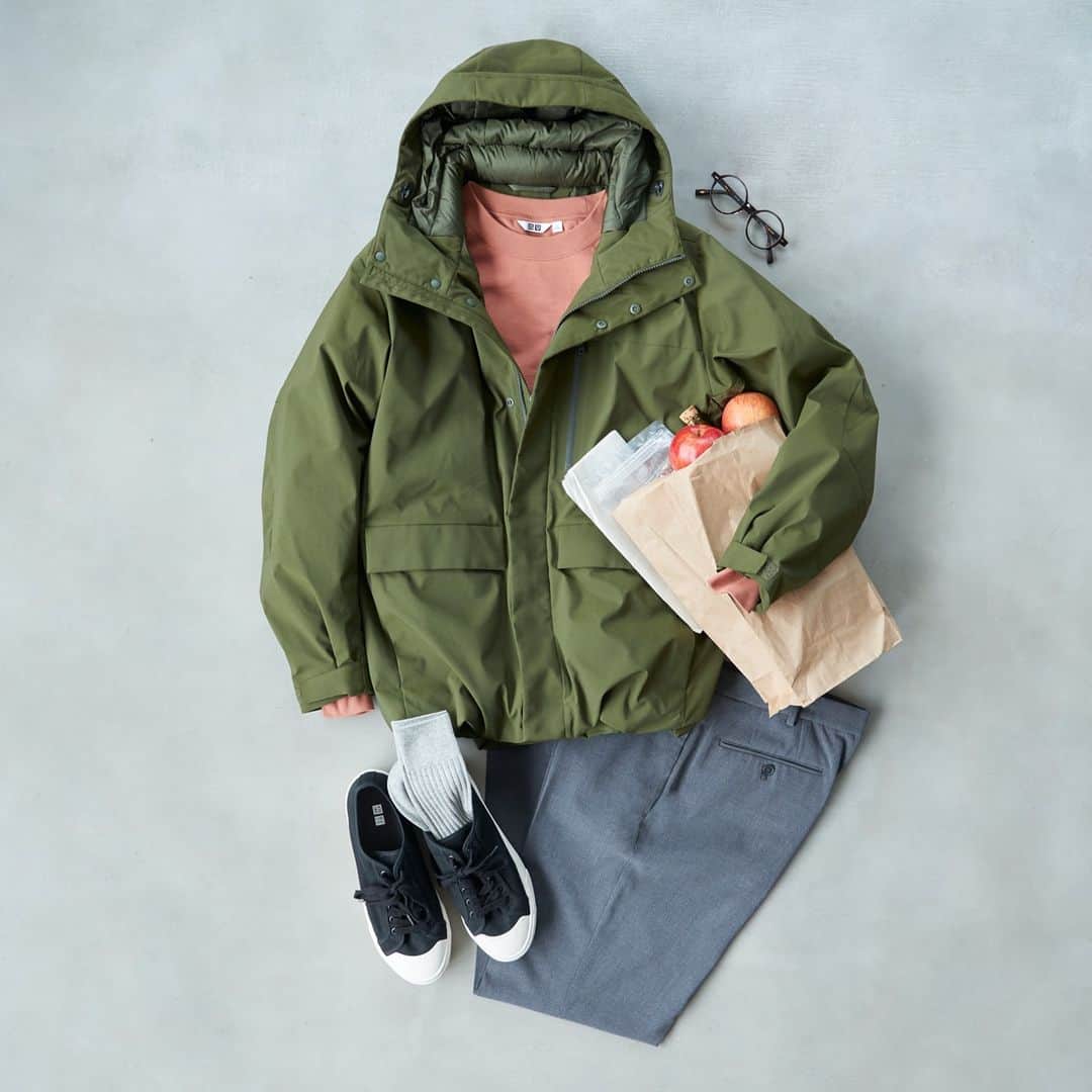 UNIQLO UKのインスタグラム：「An effective combination of down and padding. A casual, on-trend look with warmth you can rely on.  #UniqloLifeWear」