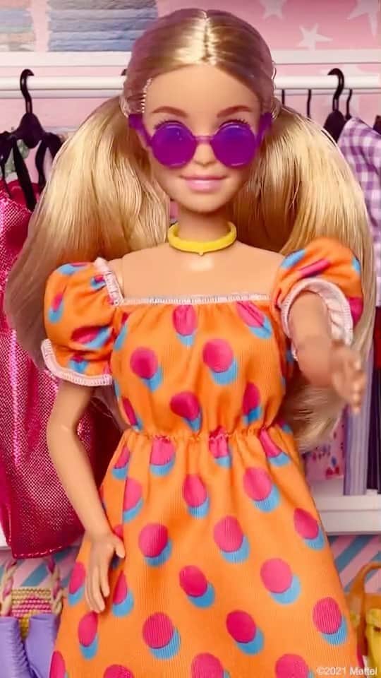 のインスタグラム：「All dressed up and nowhere to go 💭 Which of our #LockdownLooks is your fave? #Barbie」