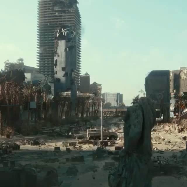 ラウル・カスティージョのインスタグラム：「It’s on.   @Repost @netflix ・・. Zack Snyder + Vegas heist + Zombies = Army of the Dead 💀💀💀 a Netflix film coming May 21 #zacksnyder #armyofthedead #netflix」