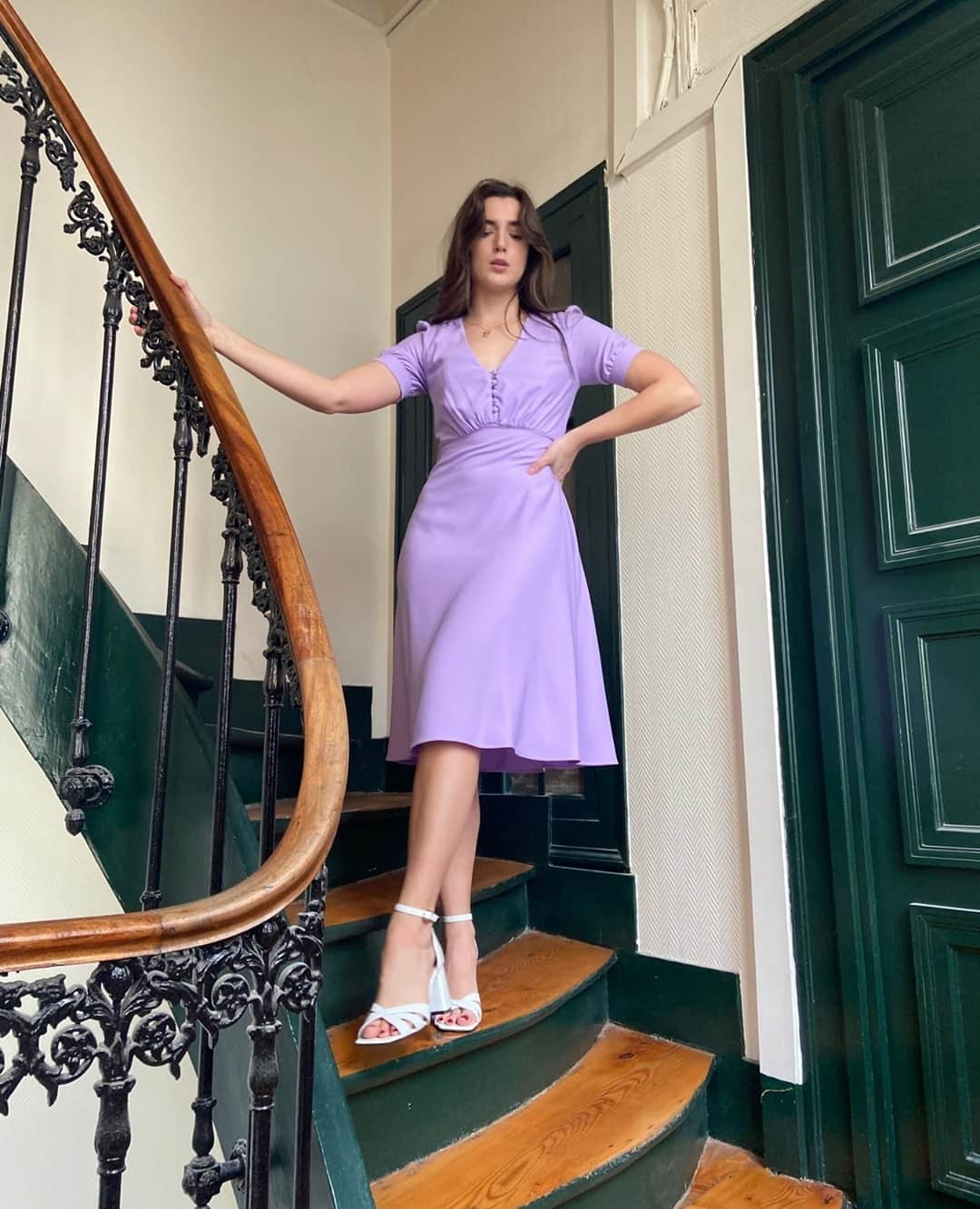 ポール&ジョーさんのインスタグラム写真 - (ポール&ジョーInstagram)「Falling for lilac colors and retro dresses 🍭⁠ Beauty @_paulineleroy_ wearing our BICHE dress and KRISTINA sandals from our new Spring Summer 21 collection, now online!⁠ -⁠ #PaulandJoe #SS21 #Spring #Summer #New #Paris #Streetstyle #Lilac #Lilas #Dress #Robe #Retro #Fashion #Mode」2月26日 2時30分 - paulandjoeparis