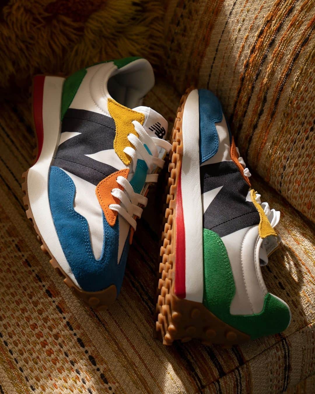 Foot Lockerのインスタグラム：「A multicolored take on the #Newbalance 327, grab the 'Bright Lights' pack online and in select stores.」