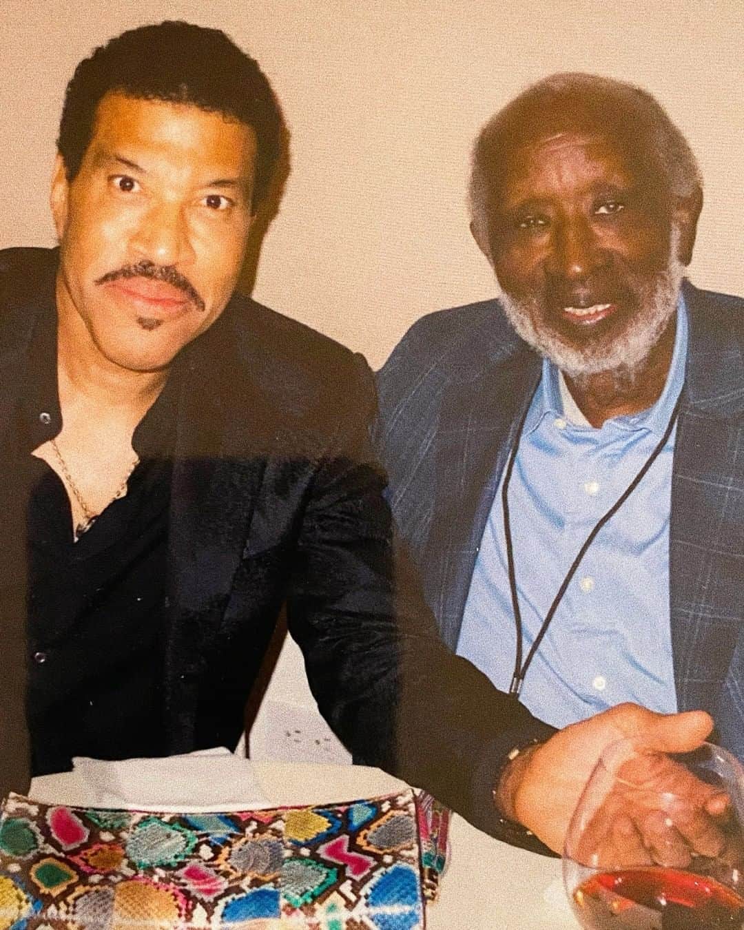 ライオネル・リッチーのインスタグラム：「Clarence Avant, today we celebrate you, my Godfather! 90 years young today... 💥 Happy Birthday legend, you are the original! There is no one like you! #TheBlackGodfather  📸 @iamalexavant」