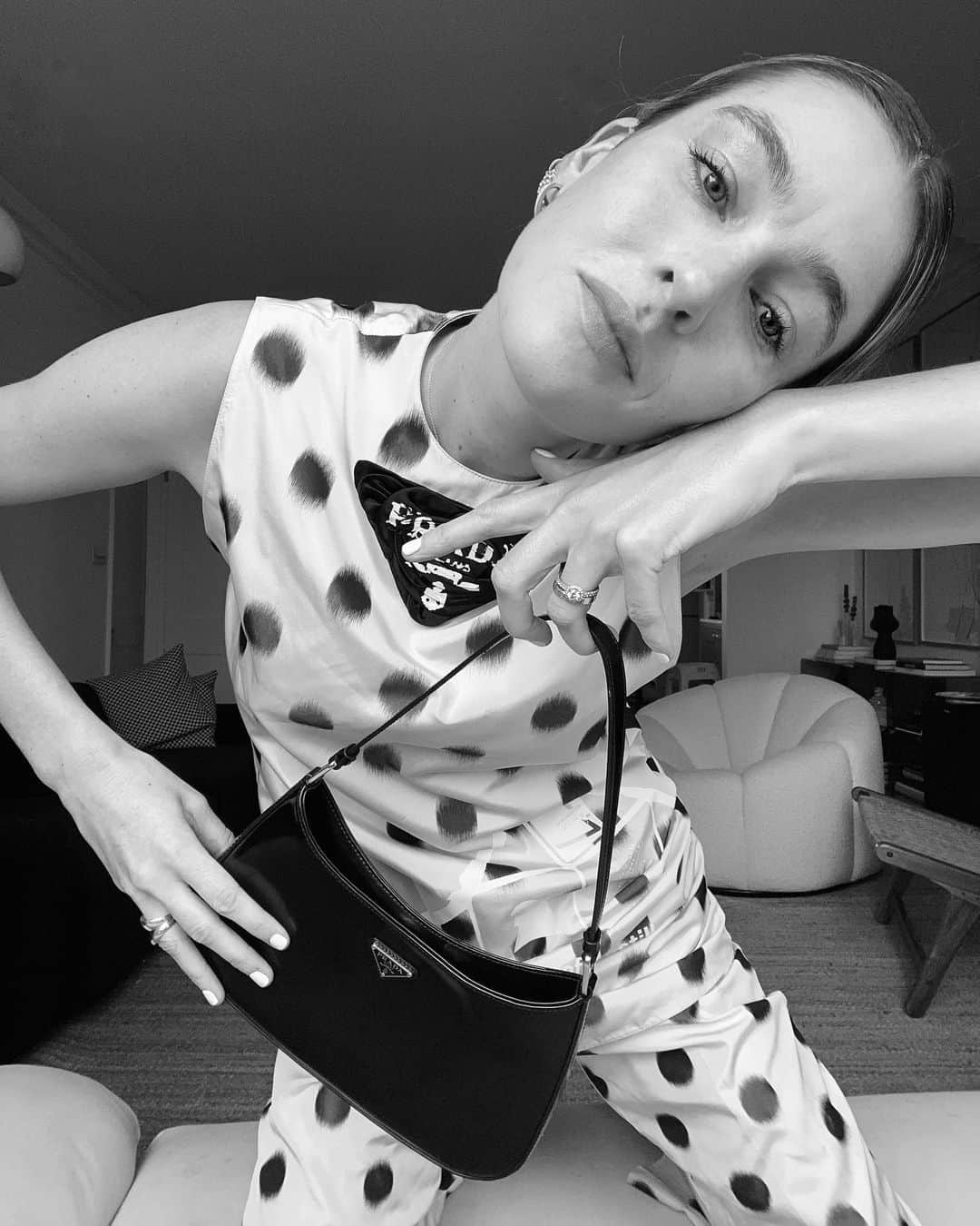 Camille Charriereのインスタグラム：「A lone @prada polka dance」