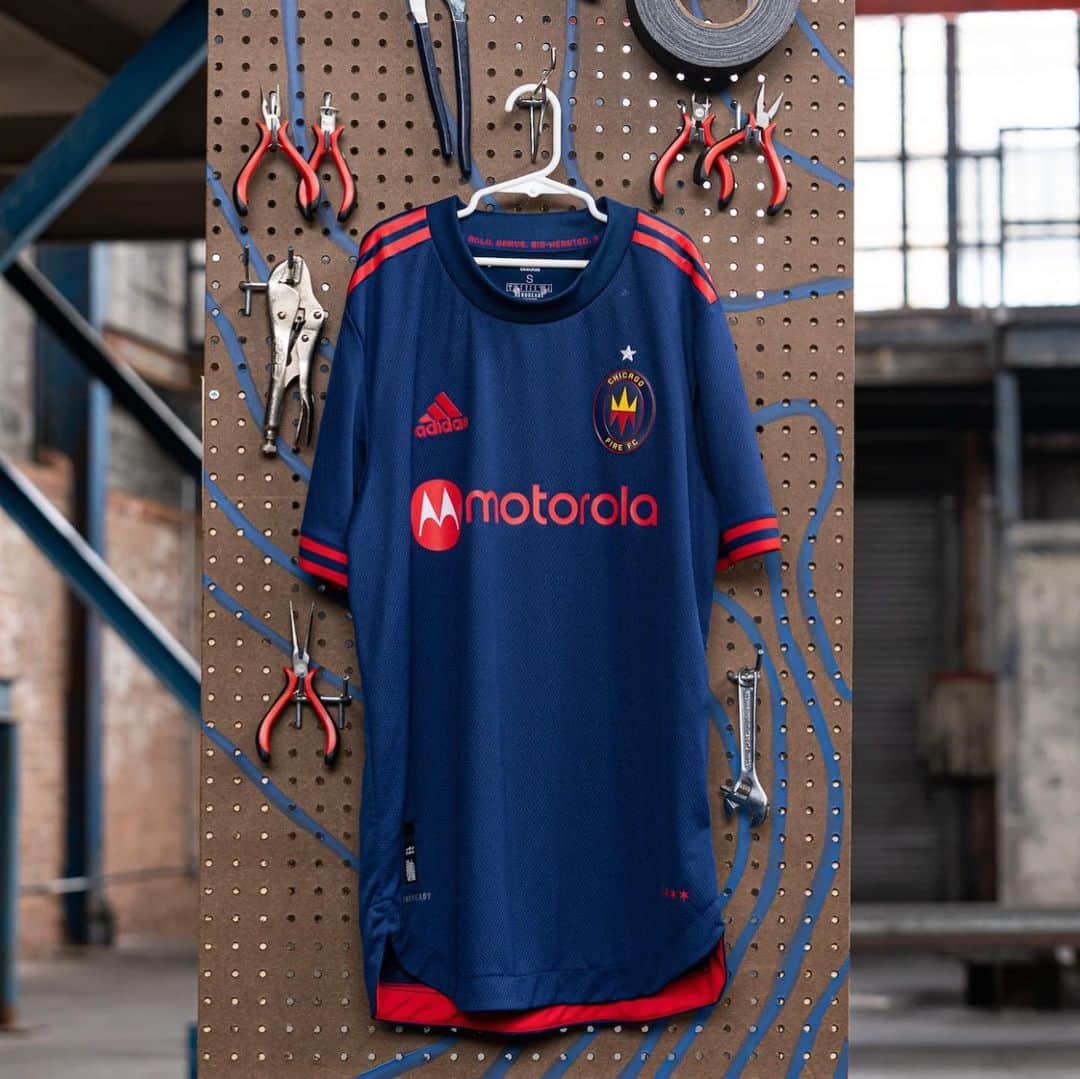 Major League Soccerのインスタグラム：「New threads for @chicagofire in 2021. 👀」