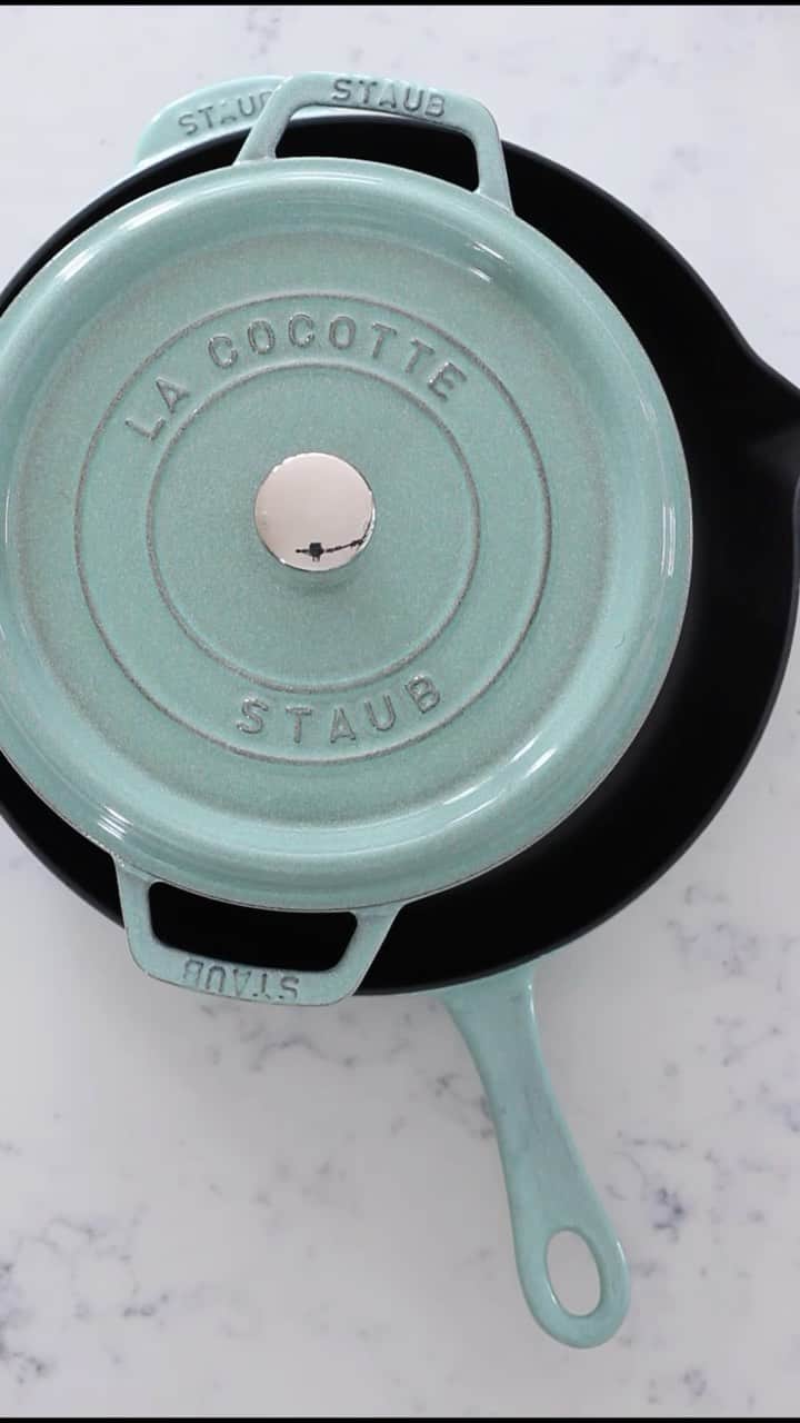 Staub USA（ストウブ）のインスタグラム：「Introducing: sage! Let this beautiful, inspired-by-nature color bring a bit of springtime into your kitchen all year long. Shop it now, exclusively at @williamssonoma, by visiting their site. Available in 3 Cocotte sizes, our Perfect Pan, and 12" Fry Pan. #madeinStaub」