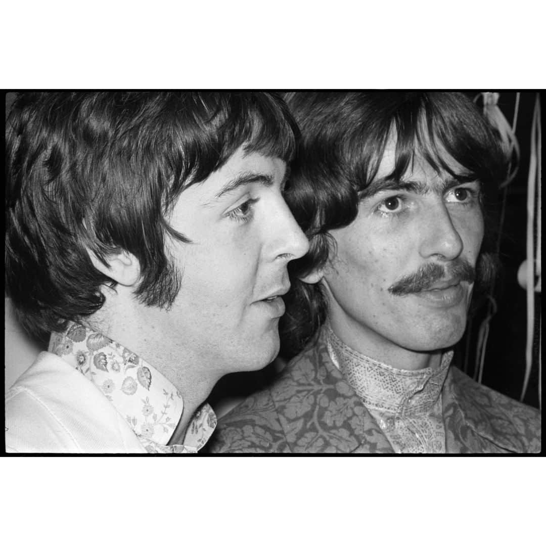 ポール・マッカートニーさんのインスタグラム写真 - (ポール・マッカートニーInstagram)「Have a great day on what would have been my mate George’s birthday 🎂- Paul #PaulMcCartney #GeorgeHarrison」2月26日 3時20分 - paulmccartney