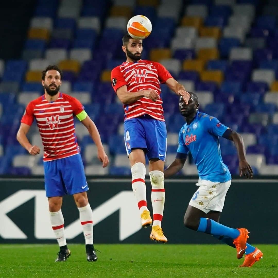 グラナダCFさんのインスタグラム写真 - (グラナダCFInstagram)「Brillaban @carlos_neva11 y @maximegonalons. Ambos tuvieron que dejar el partido antes del descanso por problemas físicos. ¡¡Ánimo JEFAZOS!!」2月26日 3時53分 - granadacf