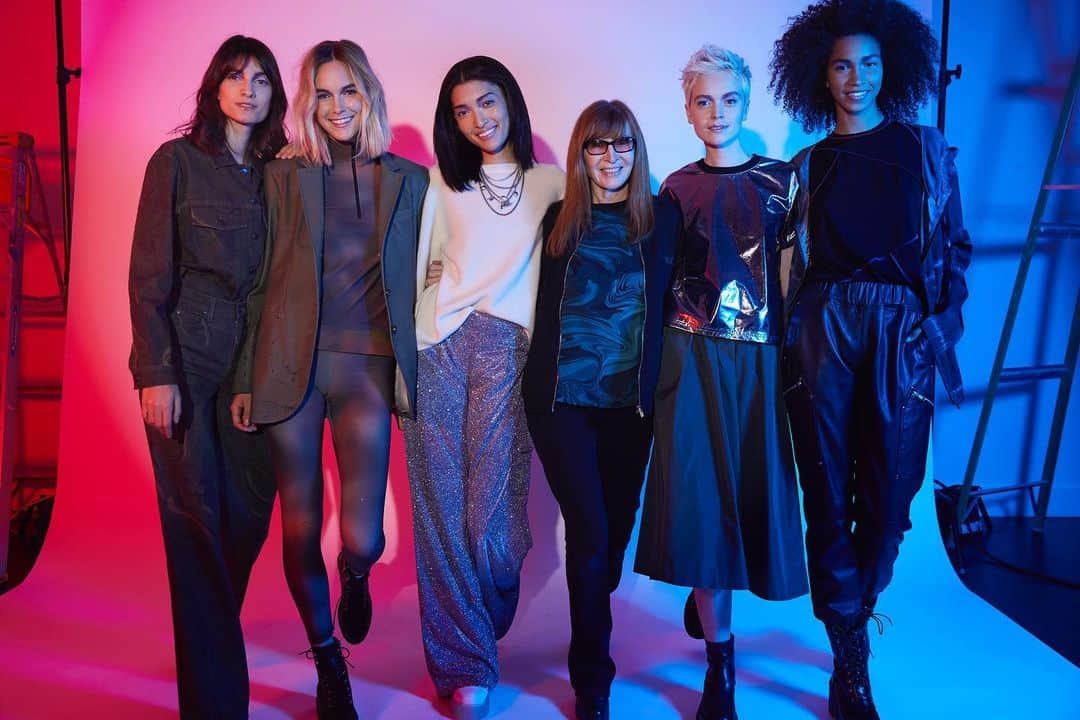 ニコールミラーのインスタグラム：「That’s a wrap on @nyfw! #NicoleMillerFall2021   #nyfw #nyfw2021」