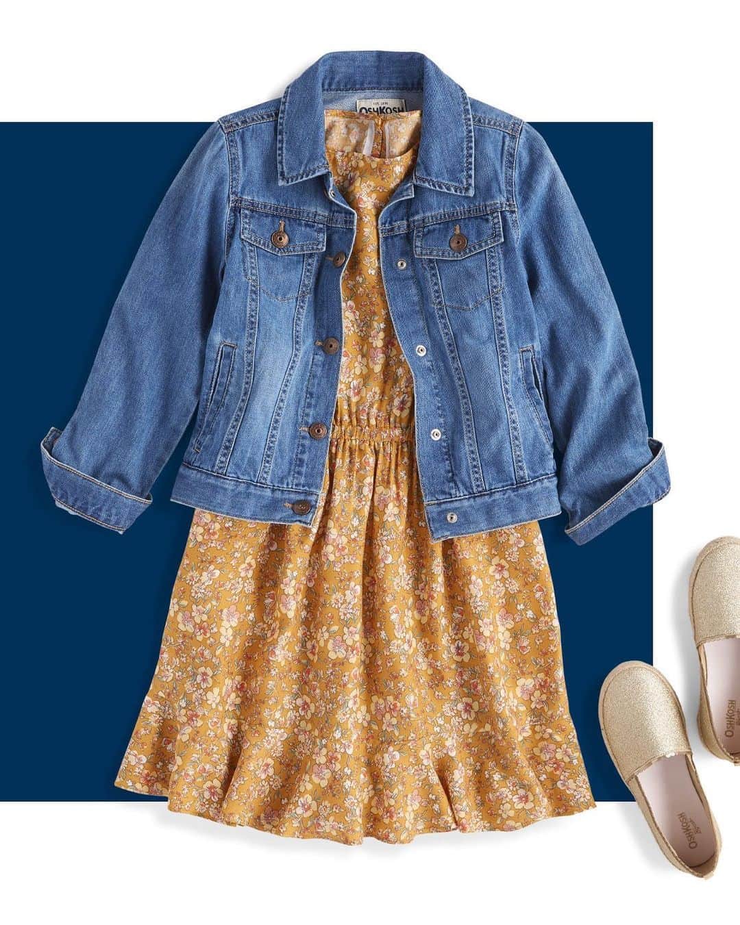 オシュコシュさんのインスタグラム写真 - (オシュコシュInstagram)「This color is golden for spring! Popping up everywhere and quickly becoming one of our favorites (with a denim jacket, of course.) 😉 #dresses #denim #oshkoshkids」2月26日 4時19分 - oshkoshkids