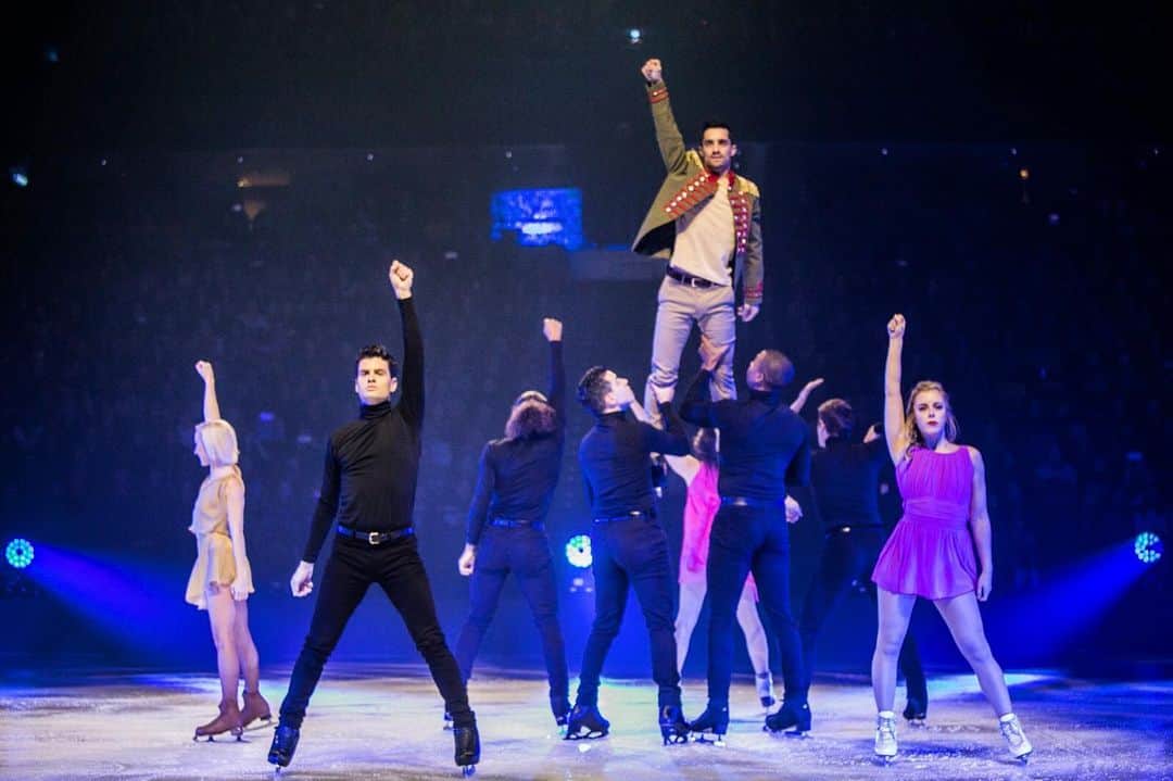 のインスタグラム：「💥 ¡Con muchas ganas de volver! 💪🏼 #RevolucionOnIce #Bilbao #tbt」