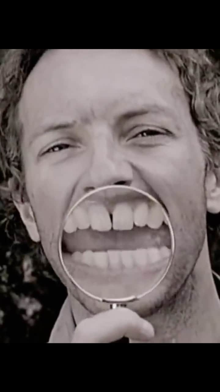 Coldplayのインスタグラム：「So if you love me, why’d you let me go? #VioletHill #Coldplay」