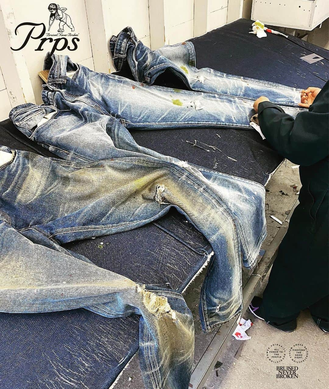 ピーアールーピーエスのインスタグラム：「PRPSJEANS TRUST THE PROCESS #bruisedneverbroken #prps #prpsjeans #prpsjeansco #jeans #denim #vintage #vintagedenim #vintagestyle #denimstyle #treatemtough #purpose #prpsgoods #prpsgoodsco #blm #blmmovement #blacklivesmatter #black #revolution #africa #blackart #fightingthegoodfight #weaintdeadyet #purposesounds #music」