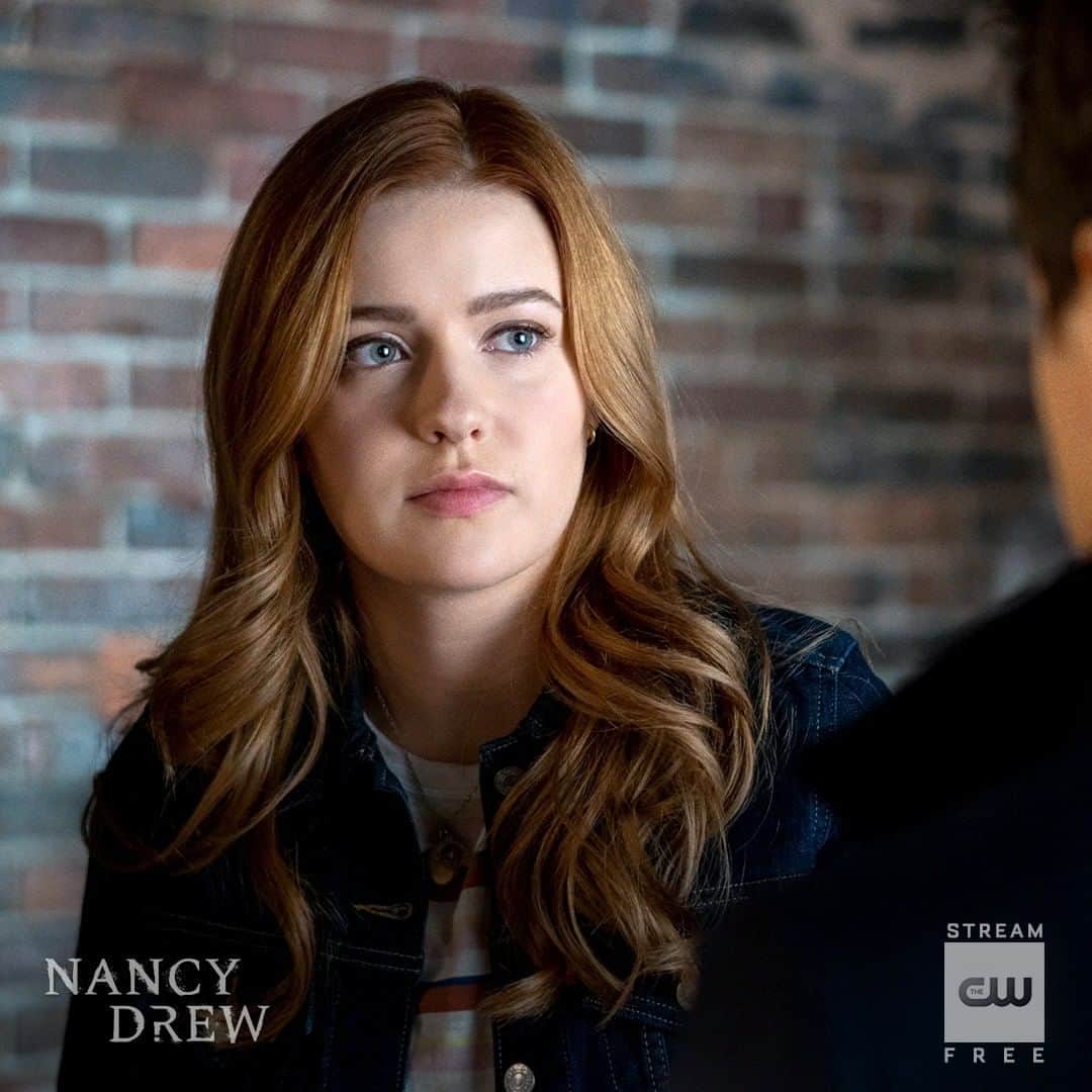 The CWさんのインスタグラム写真 - (The CWInstagram)「There's a new mystery to solve. Stream a new episode of @cw_nancydrew free only on The CW. #NancyDrew」2月26日 6時00分 - thecw
