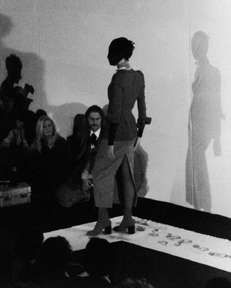 エルエヌシーシーのインスタグラム：「LN-CC Inspiration: Maison Martin Margiela, SS 1989 #archive」