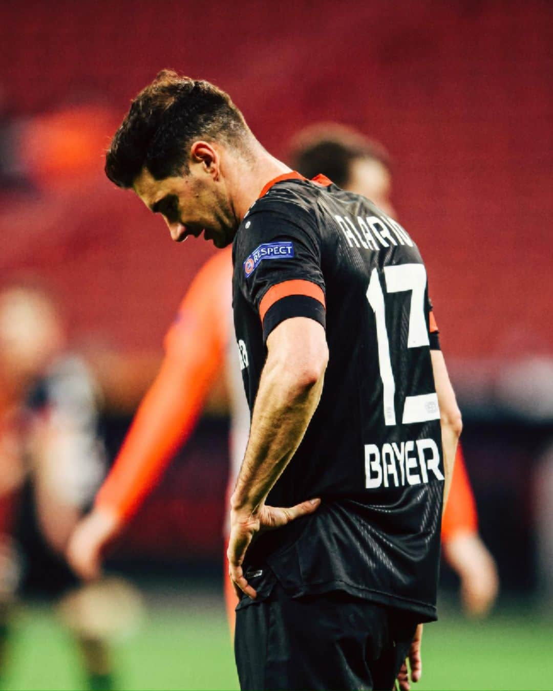 バイエル・レバークーゼンさんのインスタグラム写真 - (バイエル・レバークーゼンInstagram)「😞 0-2 We‘re knocked out of the @europaleague.  #B04YB #UEL」2月26日 6時54分 - bayer04fussball