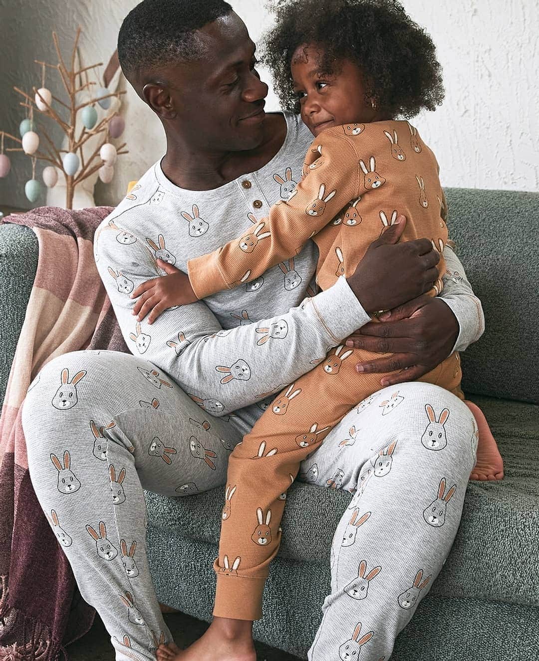 Target Australiaさんのインスタグラム写真 - (Target AustraliaInstagram)「Embrace cozy cuddles with our matching cotton waffle knit pajamas 🎯♥️ #targetaus #targetauswomen #targetauskis #targetausmens」2月26日 7時09分 - targetaus