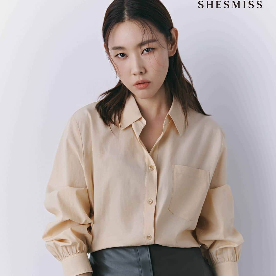 ハン・ヘジンさんのインスタグラム写真 - (ハン・ヘジンInstagram)「2021 Spring/Summer SHESMISS new  campaign just came out😍  #shesmiss #springsummer2021」2月26日 17時40分 - modelhanhyejin