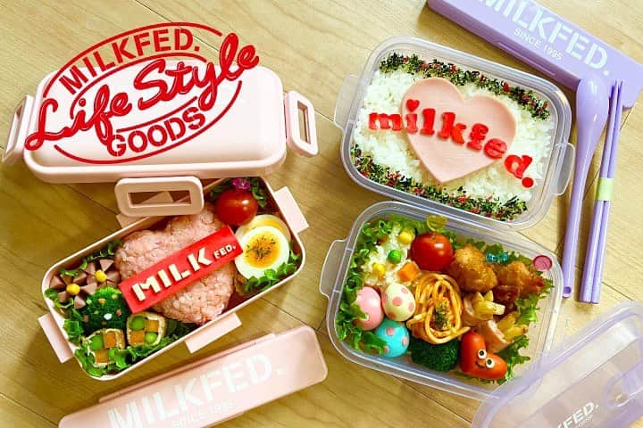 木下祐子(まこつ)Japaneseのインスタグラム：「大好評のMILKFED.ライフスタイルグッズの新作のお弁当箱が出たぁーーー！！✨😍てことで、またまたお作りさせていただきました♡﻿ 本日2/26（金）よりMILKFED.オフィシャルオンラインストアcalifとMILKFED.ZOZOTOWN﻿ ロフト一部店舗、ロフトネットストアにて発売です！！﻿ ﻿ MILKFED.の定番カラー”レッド”と”ライトピンク”2021年のラッキーカラー”ライトパープル”の３色展開。﻿ 新生活やおうちアウトドア・ピクニックにもぴったりなライフスタイルグッズです♪﻿ ﻿ 詳しくは、﻿ミルクフェドのInstagram ⇩⇩⇩ @milkfedjp をチェックしてみてね😉♡﻿ ﻿ #milkfed#milkfedjp#ミルクフェド#MILKFED弁当 #ミルフェ弁当#猟奇的弁当#キャラ弁#オブアート#弁当#お弁当#🍱#bento﻿ ﻿」