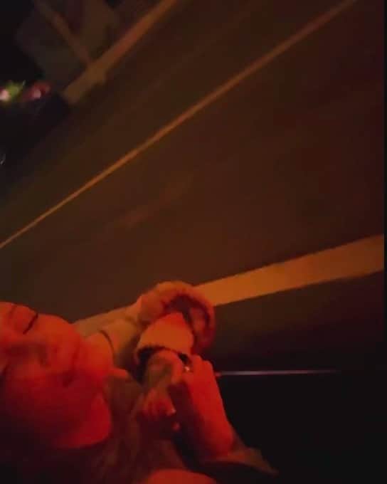 ケイリン・ルッソのインスタグラム：「Wrote a song today ⭐️」