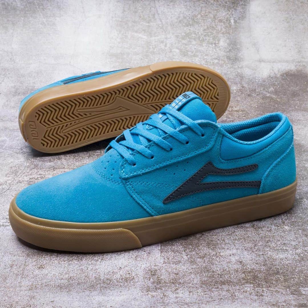 ラカイリミテッドフットウェアのインスタグラム：「Griffin in Cyan/Gum Suede Available now at skate shops and Lakai.com ✔️ #Lakai #TheShoesWeSkate」