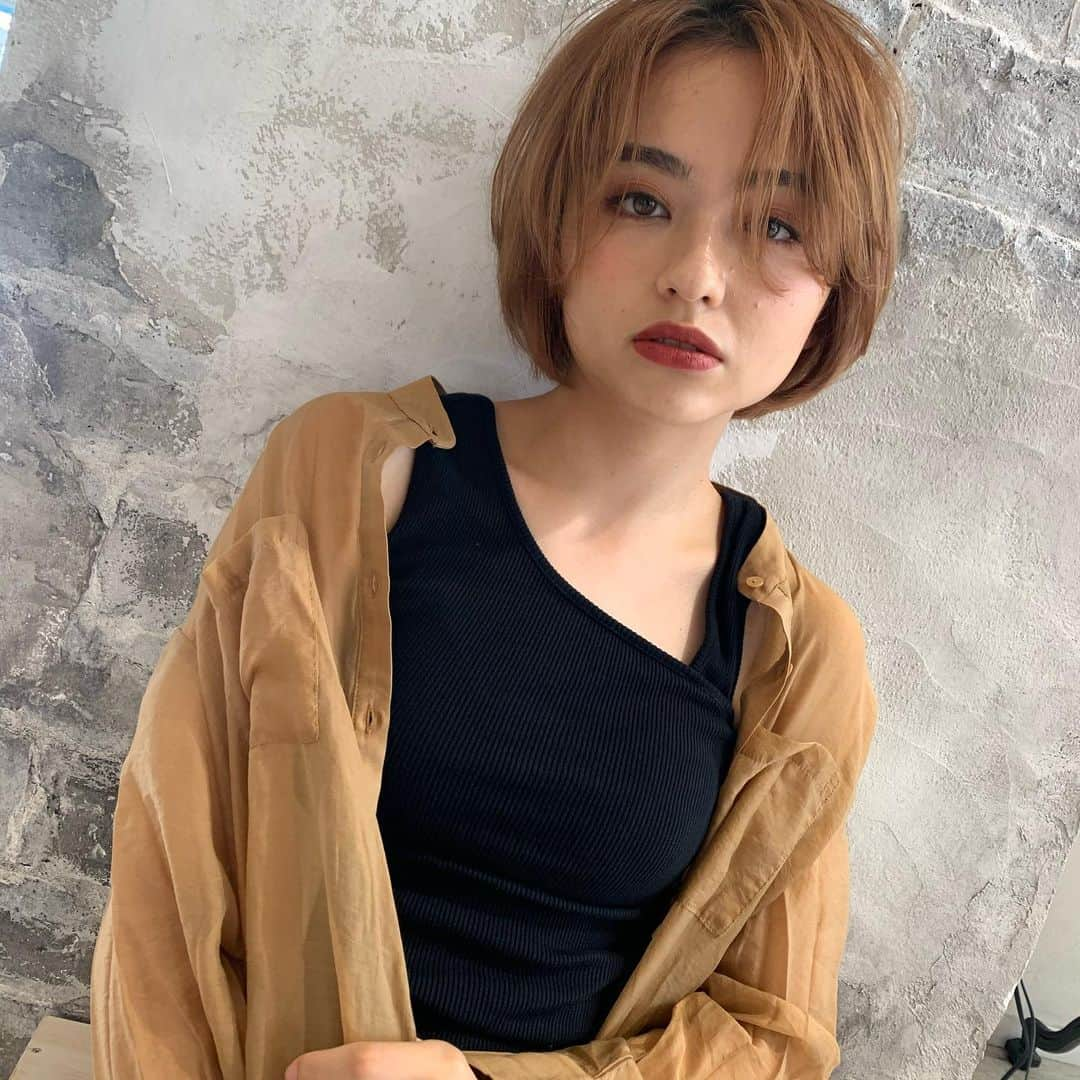 LABEAUさんのインスタグラム写真 - (LABEAUInstagram)「暖色カラーでヘアカラーも﻿ 春色にchange🍊🧡﻿ ﻿ 駒込店《☏03-3576-7546》﻿ 〘 @___a___m___i___(齊藤亜弥)〙﻿ ﻿ 𝒄𝒖𝒕 ¥4700〜﻿ ﻿ 𝒄𝒖𝒕＋𝒄𝒐𝒍𝒐𝒓 ¥12200〜﻿ ﻿ 𝒑𝒂𝒓𝒎＋𝒄𝒖𝒕 ¥10700〜﻿ ﻿ 𝒕𝒓𝒆𝒂𝒕𝒎𝒆𝒏𝒕 ¥7700〜﻿ ﻿ 𝒆𝒕𝒄...﻿ ※店舗により料金が異なります。﻿ ﻿ 質問やご不明点がございましたら、お気軽にコメント下さい📥﻿ ﻿ LA.BEAU Beauty Group ﻿ @labeau_beauty_group﻿ ﻿ ﻿ #東京﻿ #埼玉﻿ #美容室﻿ #駒込﻿ #大塚﻿ #赤羽﻿ #戸田公園﻿ #ヘアサロン﻿ #ヘアメイク﻿ #オトナ女子﻿ #ヘアカラー﻿ #パーマ﻿ #髪質改善﻿ #特殊技術﻿ #トリートメント﻿ #ストレート﻿ #ツヤ髪﻿ #内部補修﻿ #ダメージヘア﻿ #ハイダメージ﻿ #くせ毛﻿ #ダメージレス﻿ #クリニックサロン﻿ #アラサー﻿ #アラフォー﻿ #アラフィフ﻿ #エイジングケア﻿ #美容師さんと繋がりたい﻿ #韓国好きと繋がりたい﻿ #헤어스타일」2月26日 9時10分 - labeau_beauty_group