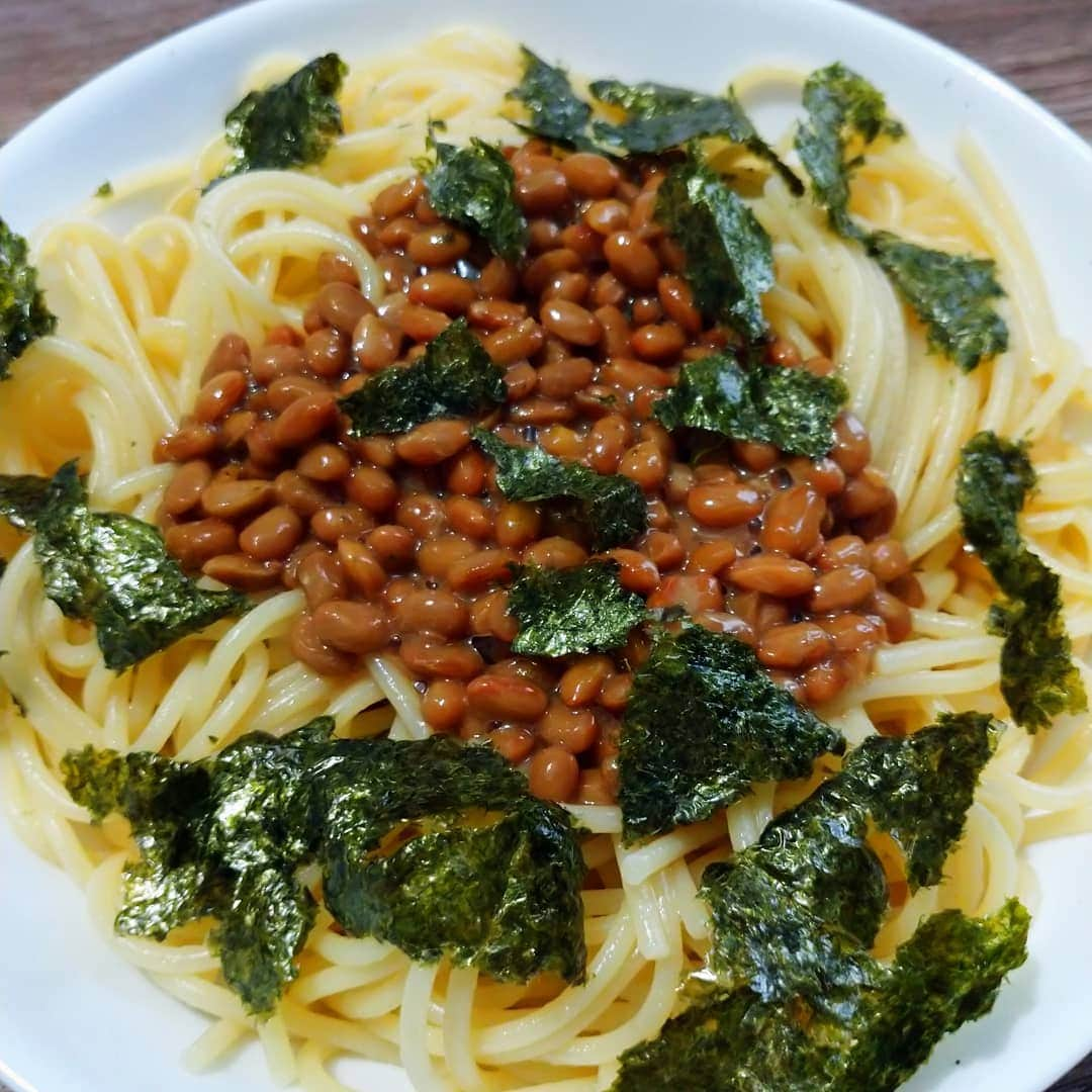 橋本和樹さんのインスタグラム写真 - (橋本和樹Instagram)「朝からズボラ飯  納豆スパゲッティ #ズボラ飯 #自炊飯 #ドケチ飯 #プロレスラーが作る飯」2月26日 9時15分 - kazuki_bjw