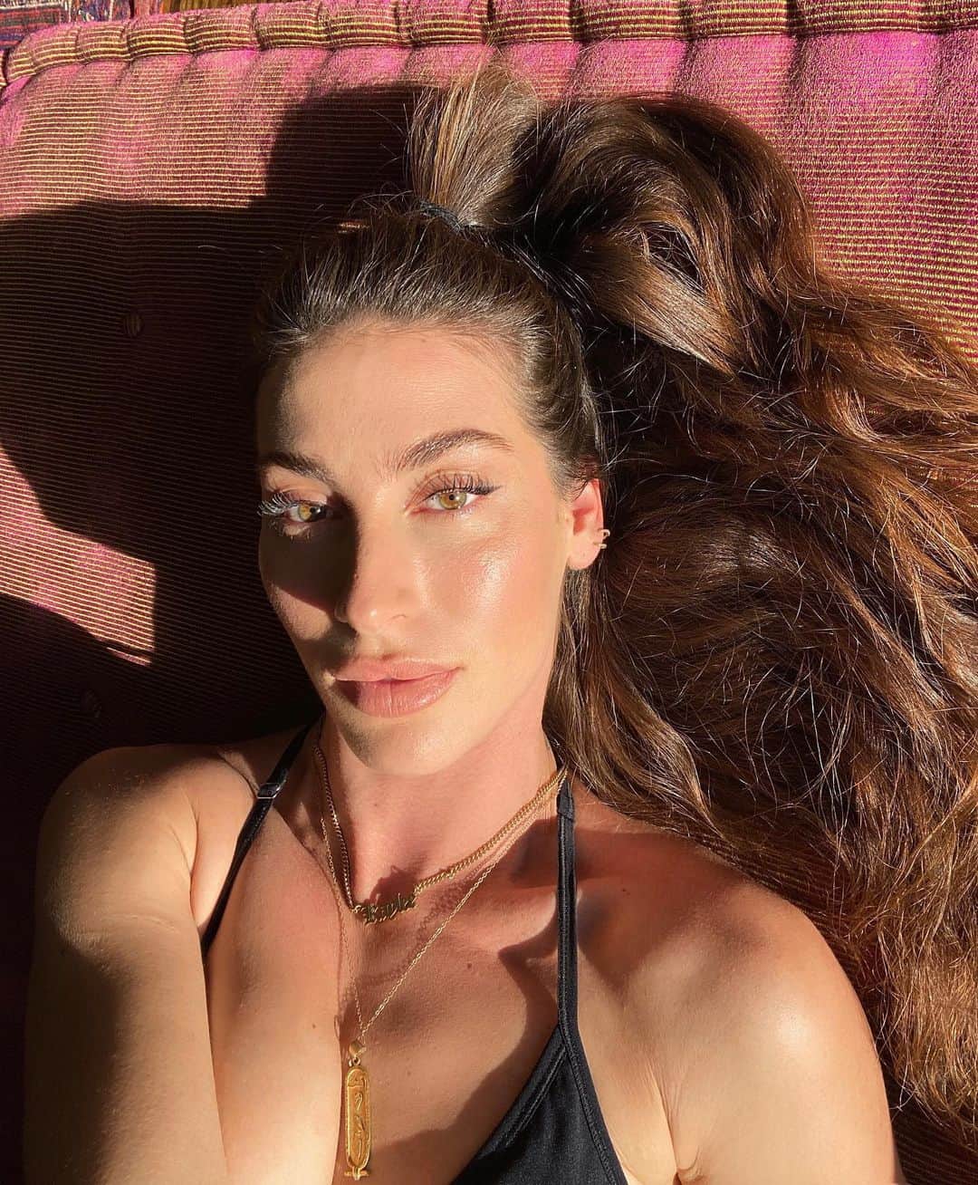のインスタグラム：「Jc, wby? 🙃 @vibe_szn」