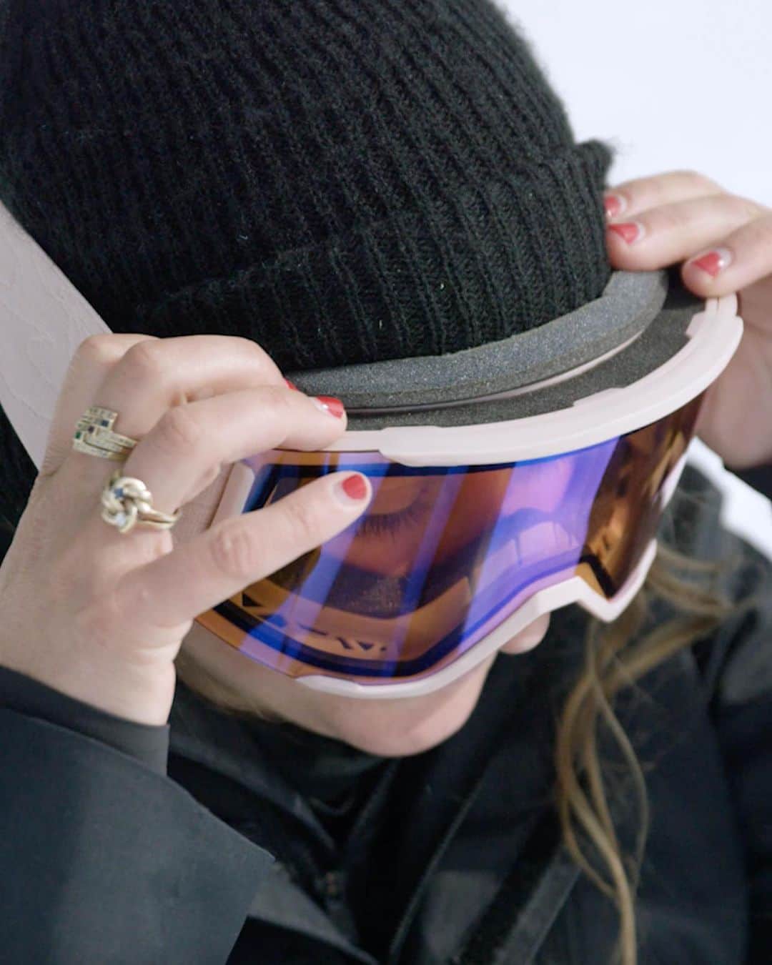 Smithのインスタグラム：「No matter what the conditions are, we have a lens for it! Discover our wide variety of #ChromaPop lenses and make sure you have the right lenses in your bag for those bluebird days or night time park laps.  Check out the Link in our bio.」