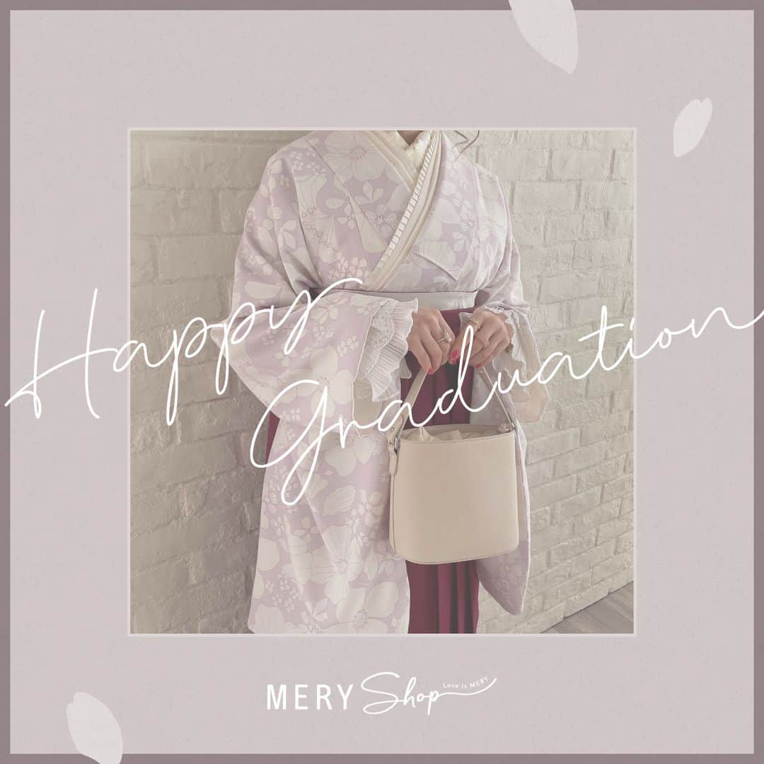 MERY ITEMのインスタグラム：「2021.02.26（Fri.） 19:00〜 Coming soon💭」